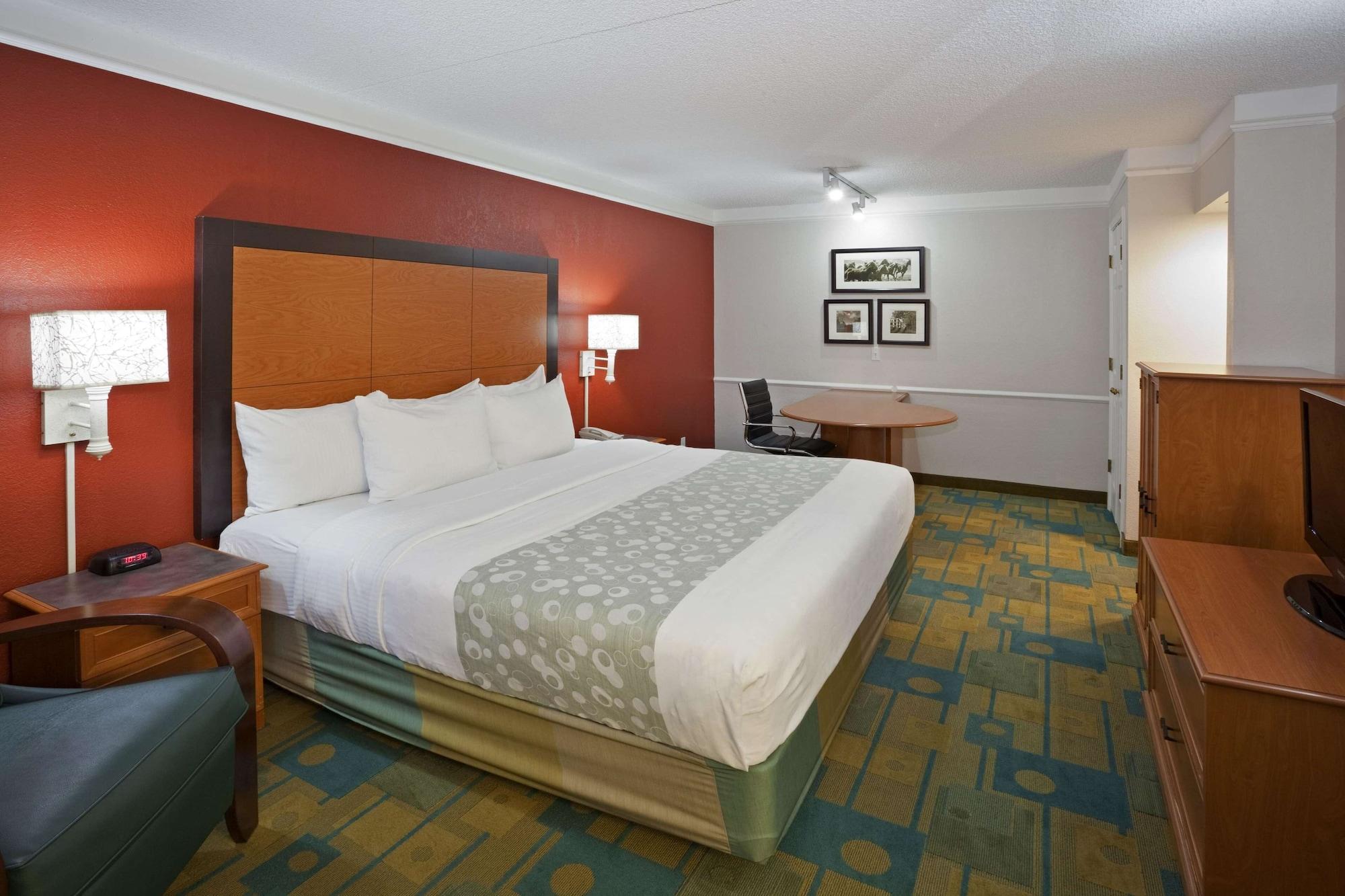 La Quinta Inn By Wyndham Phoenix Sky Harbor Airport Tempe Esterno foto