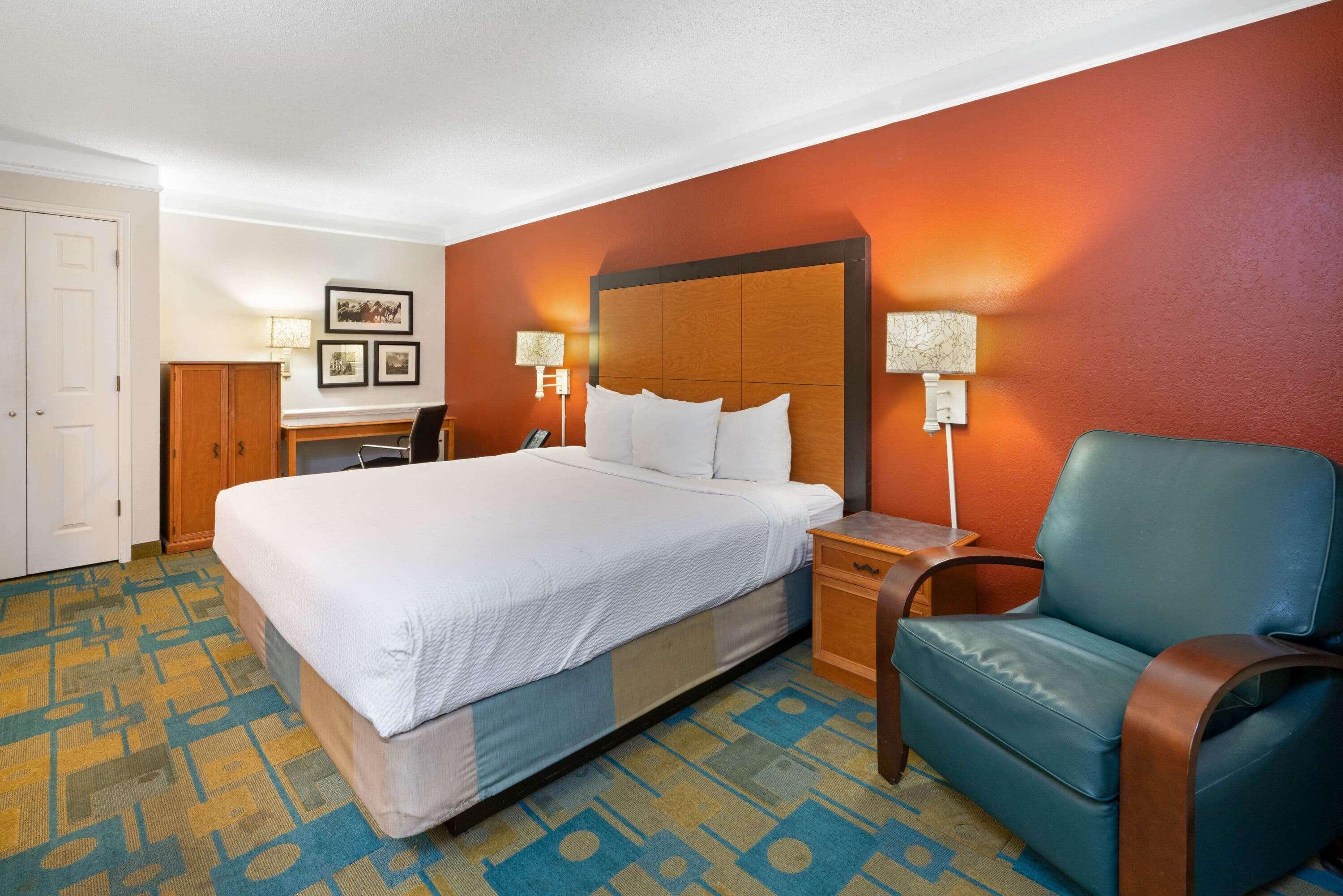 La Quinta Inn By Wyndham Phoenix Sky Harbor Airport Tempe Esterno foto
