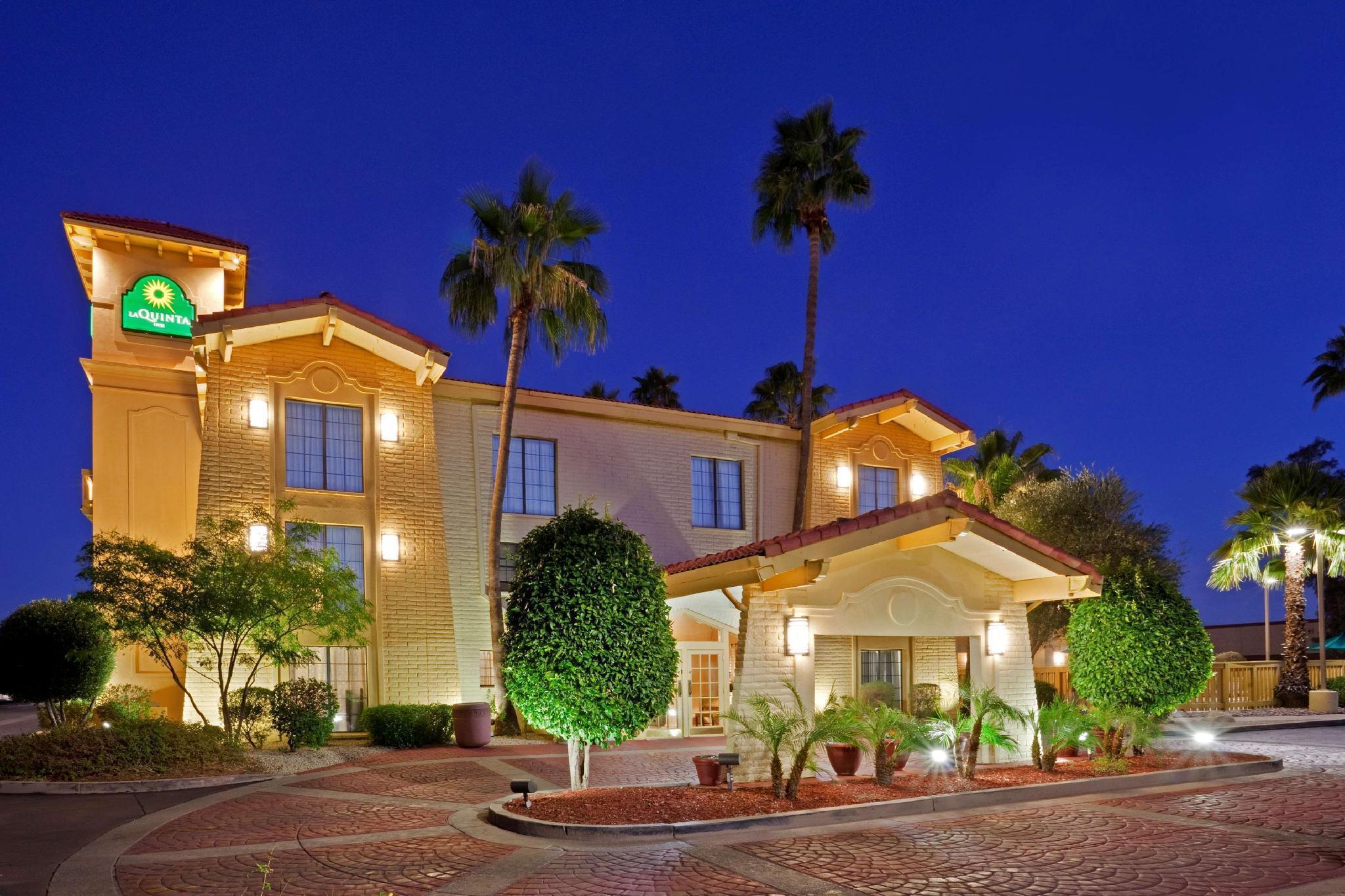 La Quinta Inn By Wyndham Phoenix Sky Harbor Airport Tempe Esterno foto